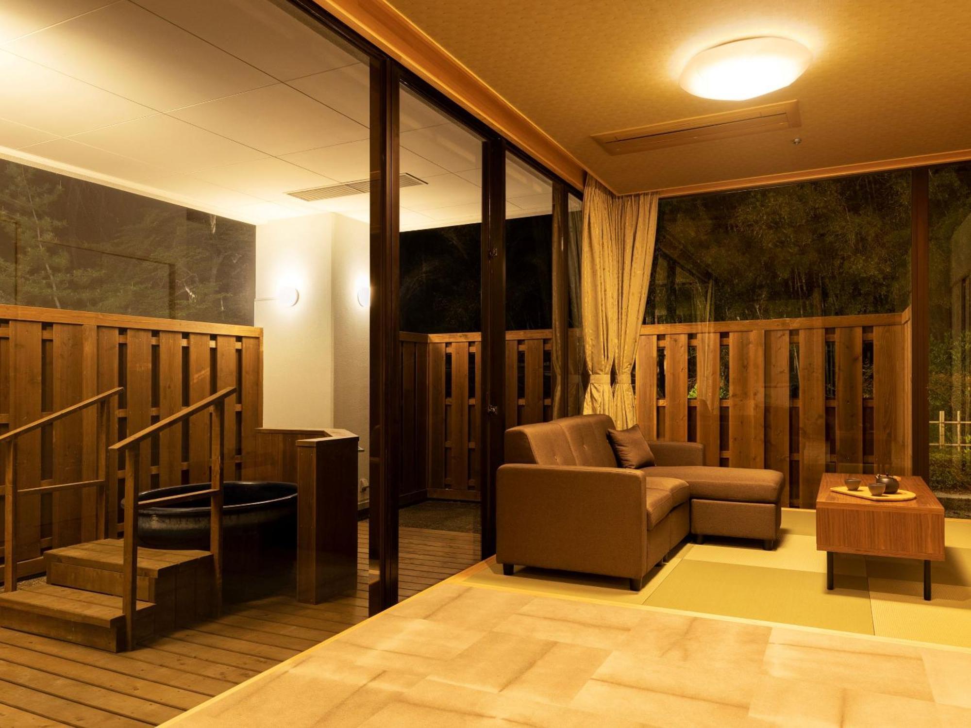 Ooedo Onsen Monogatari Premium Saiki Bekkan Misasa Exterior foto
